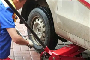 新罗区附近拖车24小时服务热线电话