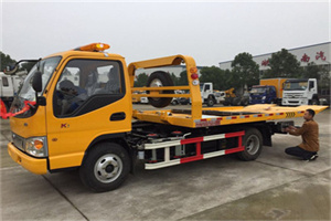 新罗区哪里有拖车服务